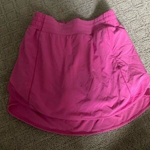 Lululemon Hotty hot skirt (normal length) in sonic pink